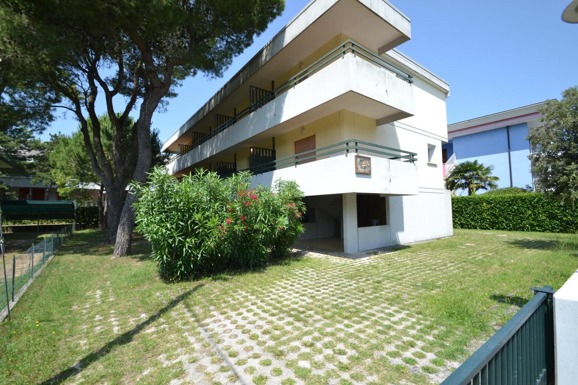Isotta Apartment Bibione Exterior foto